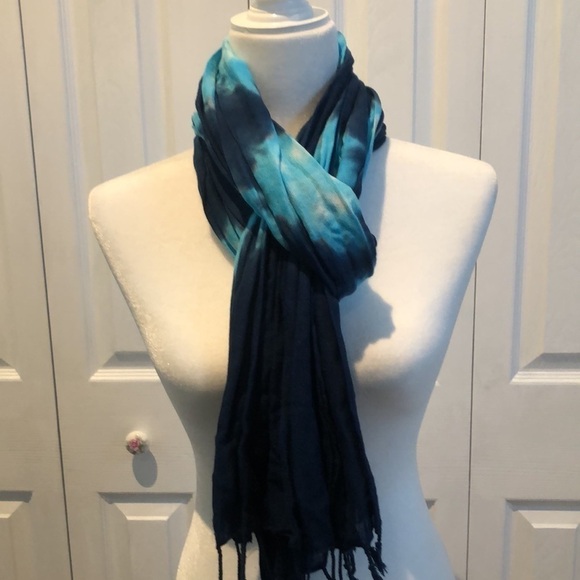 Large Boho Tie Die Style Scarf In Shades Of Blue - Picture 1 of 10